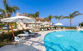 L' Arcobaleno Resort